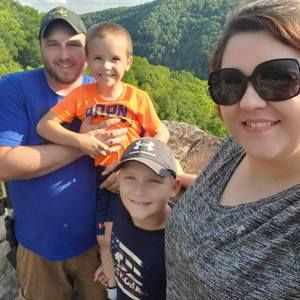 Meet your Posher, Sabrina